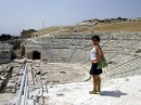 Ale al Teatro Greco 1 * 2272 x 1704 * (2.69MB)