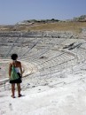 Ale al Teatro Greco 2 * 1704 x 2272 * (2.78MB)